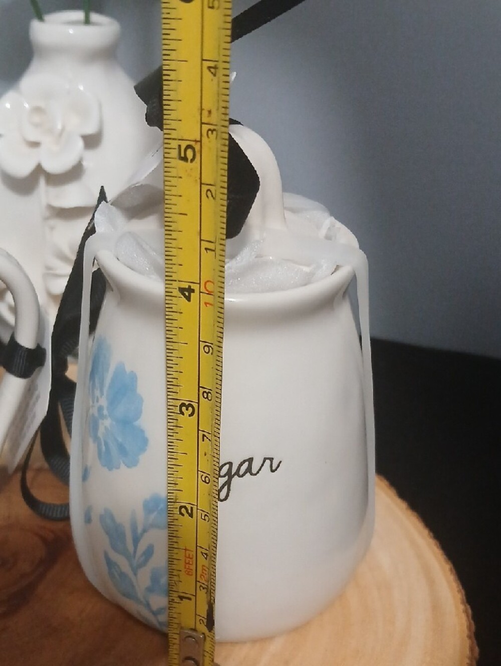 Rae Dunn Ceramic Cream & Sugar Set with Blue Floral Accents NWT - Picture 9 of 11